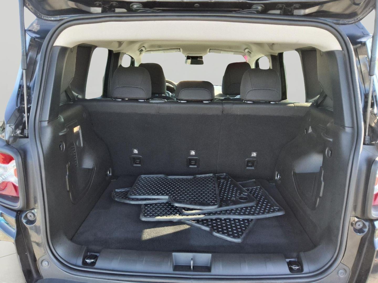 2020 Jeep Renegade Latitude 4X4