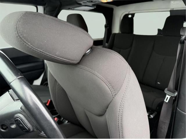 2017 Jeep Wrangler Willys Wheeler