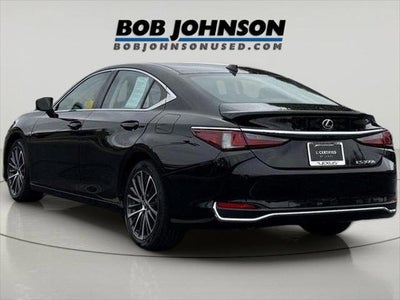 2024 Lexus ES 300h 