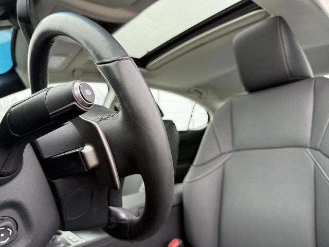 2024 Lexus ES 300h 300h