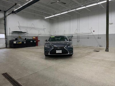 2023 Lexus ES 350 Base