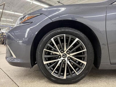 2023 Lexus ES 350 Base