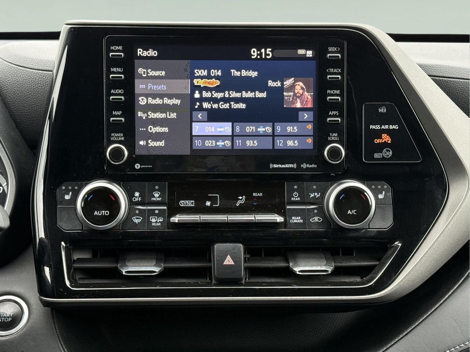 2021 Toyota Highlander XLE