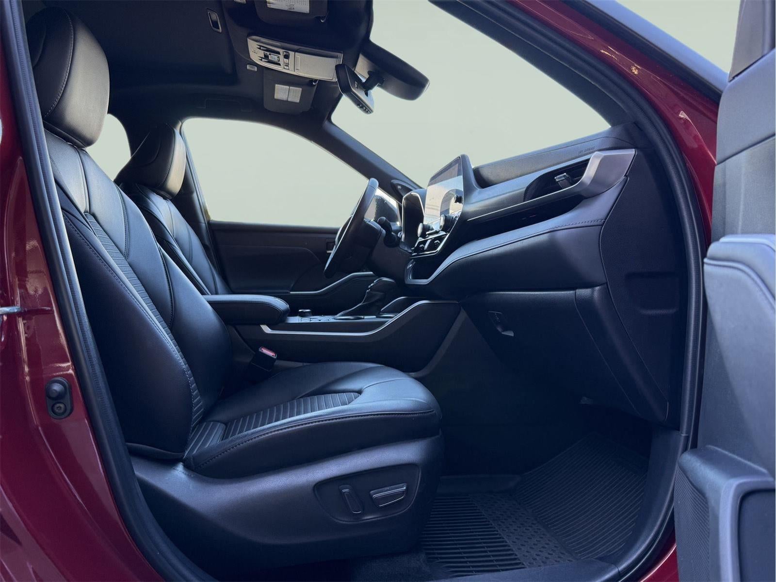 2023 Toyota Highlander XSE