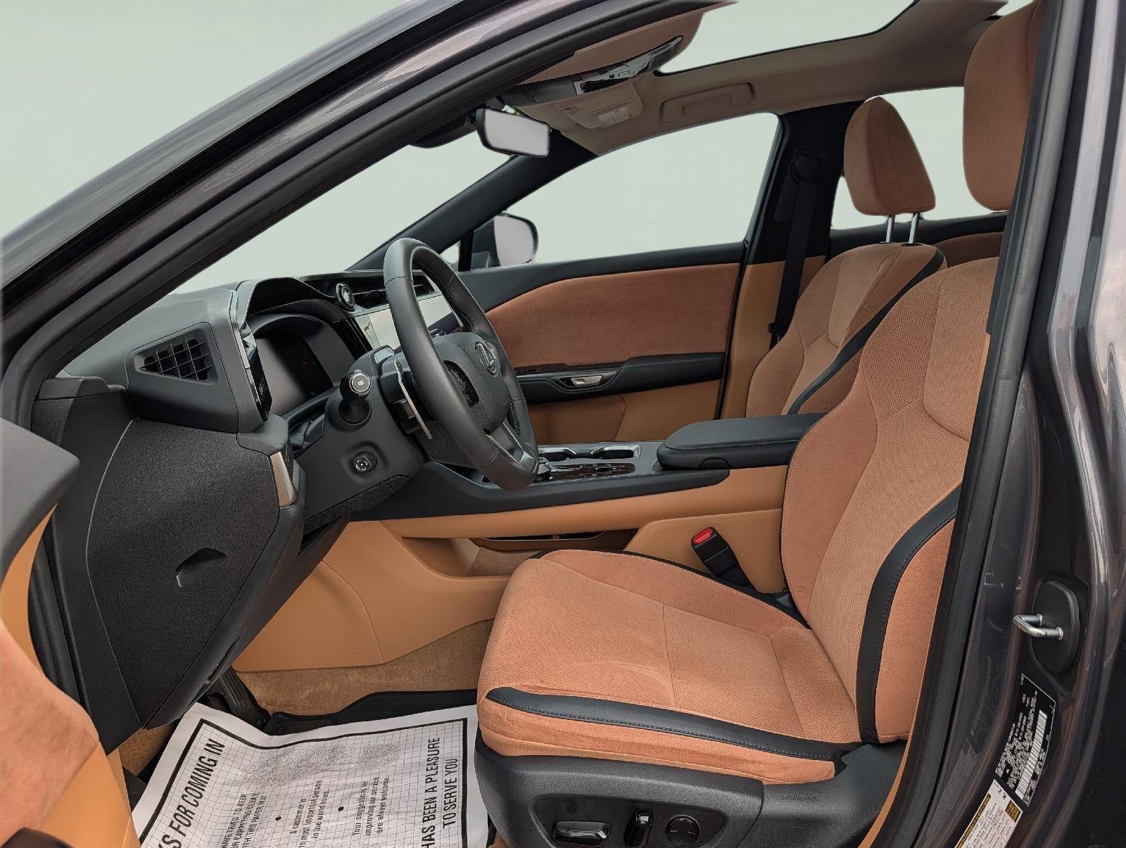 2023 Lexus RZ AWD LUXURY