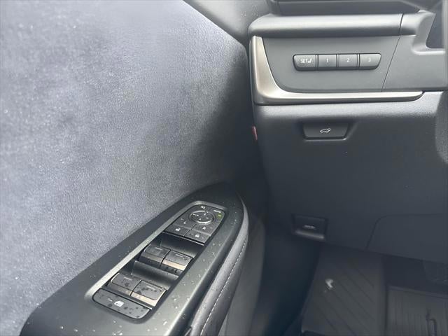 2023 Lexus RZ 450e AWD LUXURY