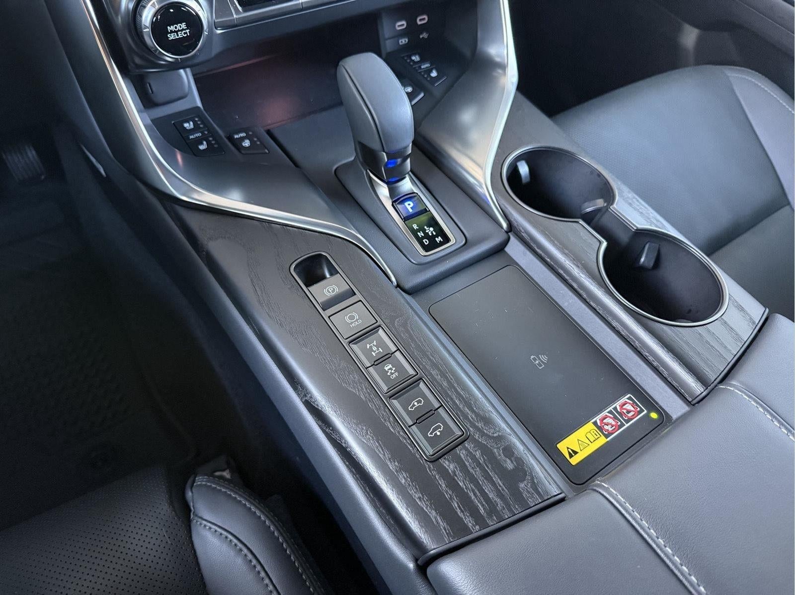 2025 Lexus LX 700h OVERTRAIL