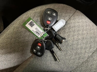 2025 Chevrolet Express Passenger 3500 1LT