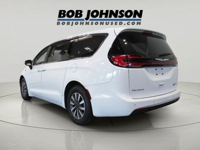 2023 Chrysler Pacifica Hybrid Touring L