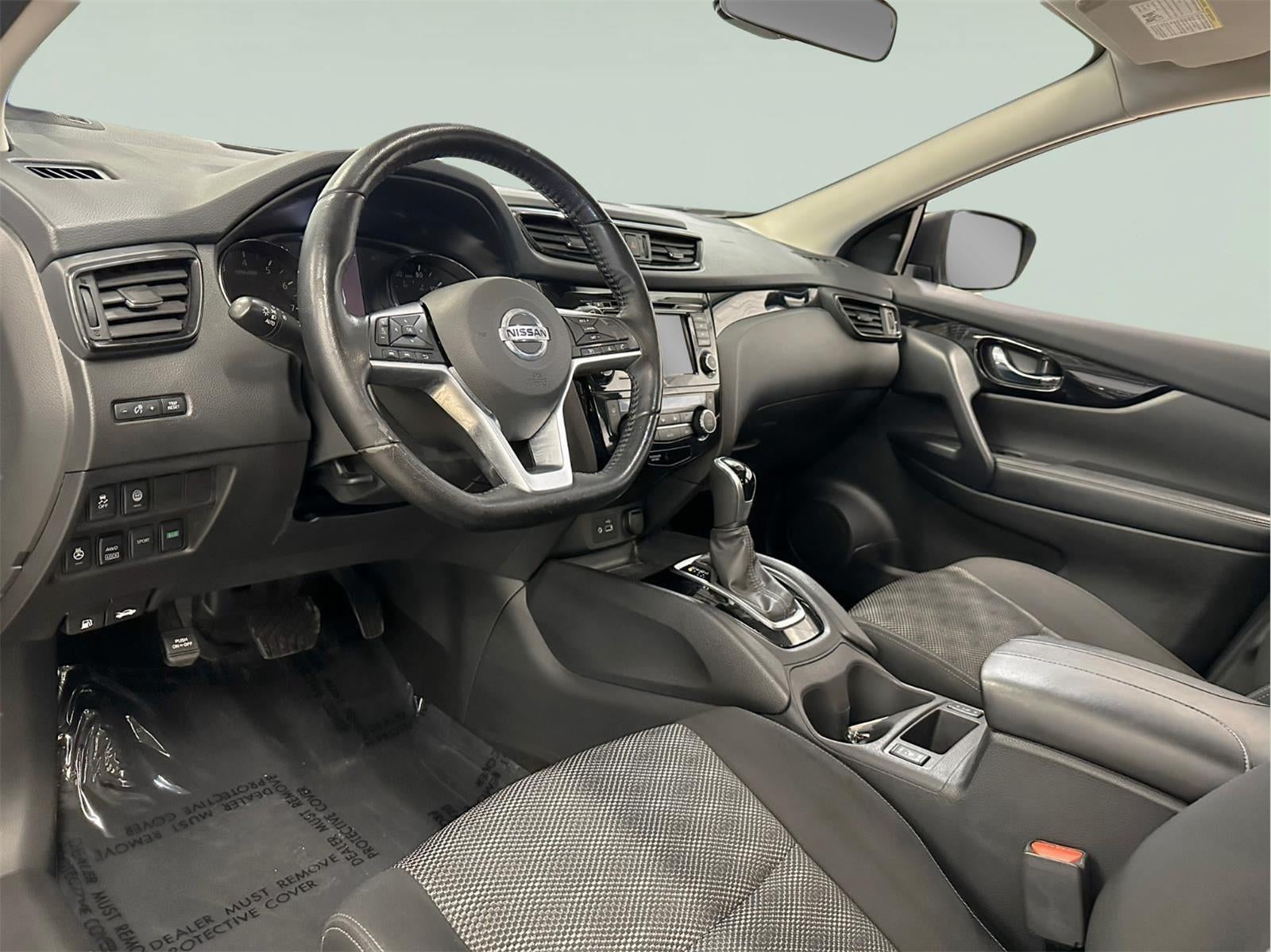 2020 Nissan Rogue Sport SV