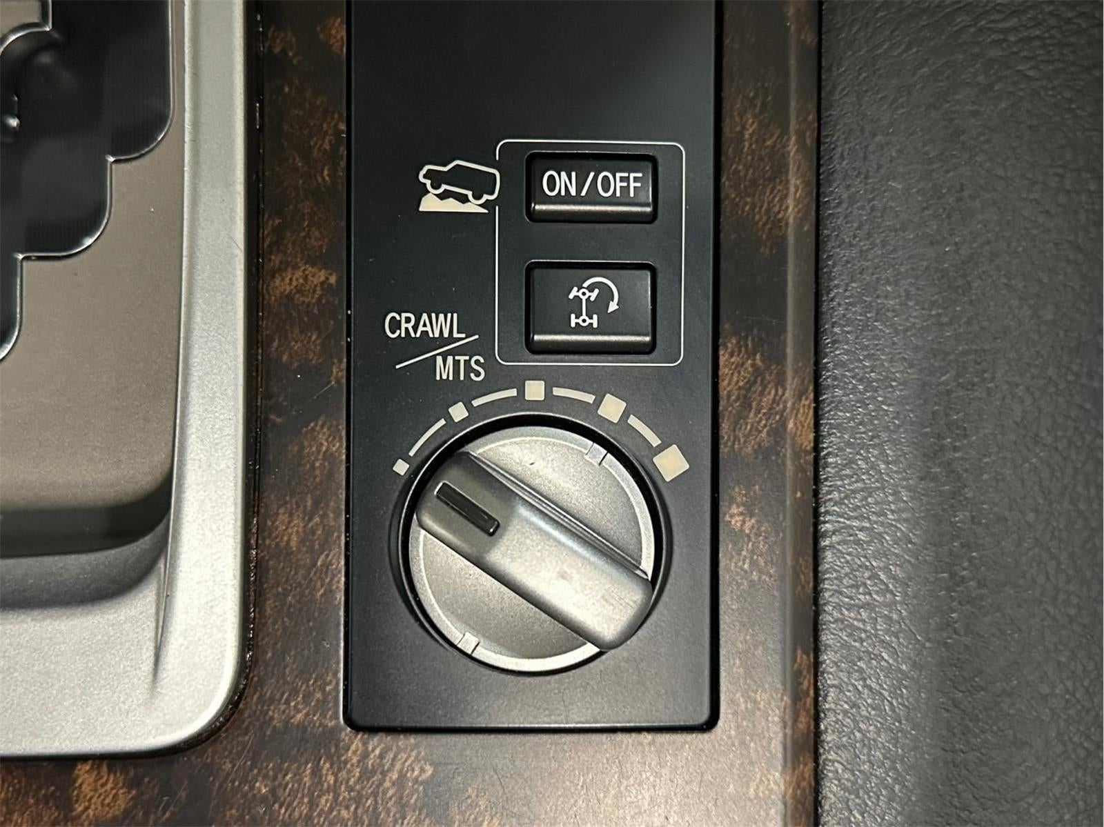 2013 Toyota Land Cruiser 4dr 4WD (Natl)