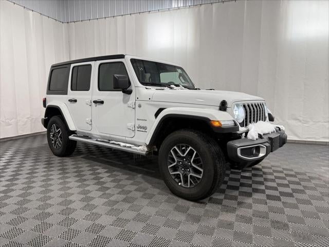 2024 Jeep Wrangler 4-Door Sahara