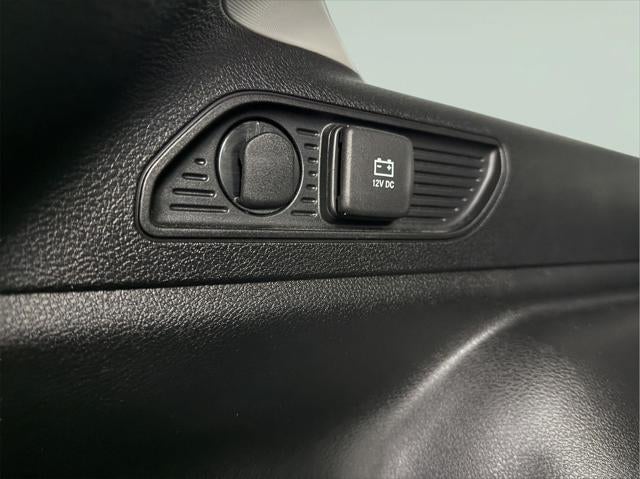 2023 Jeep Grand Cherokee Laredo 4x4