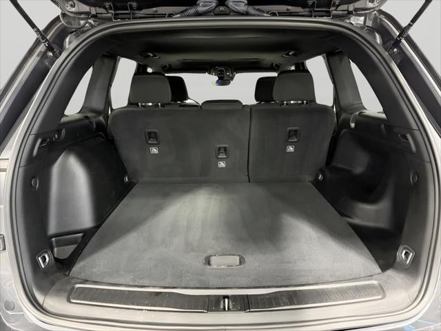 2024 Jeep Grand Cherokee Laredo X 4x4