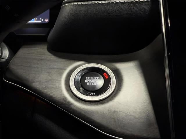 2025 Jeep Grand Cherokee L Overland 4x4