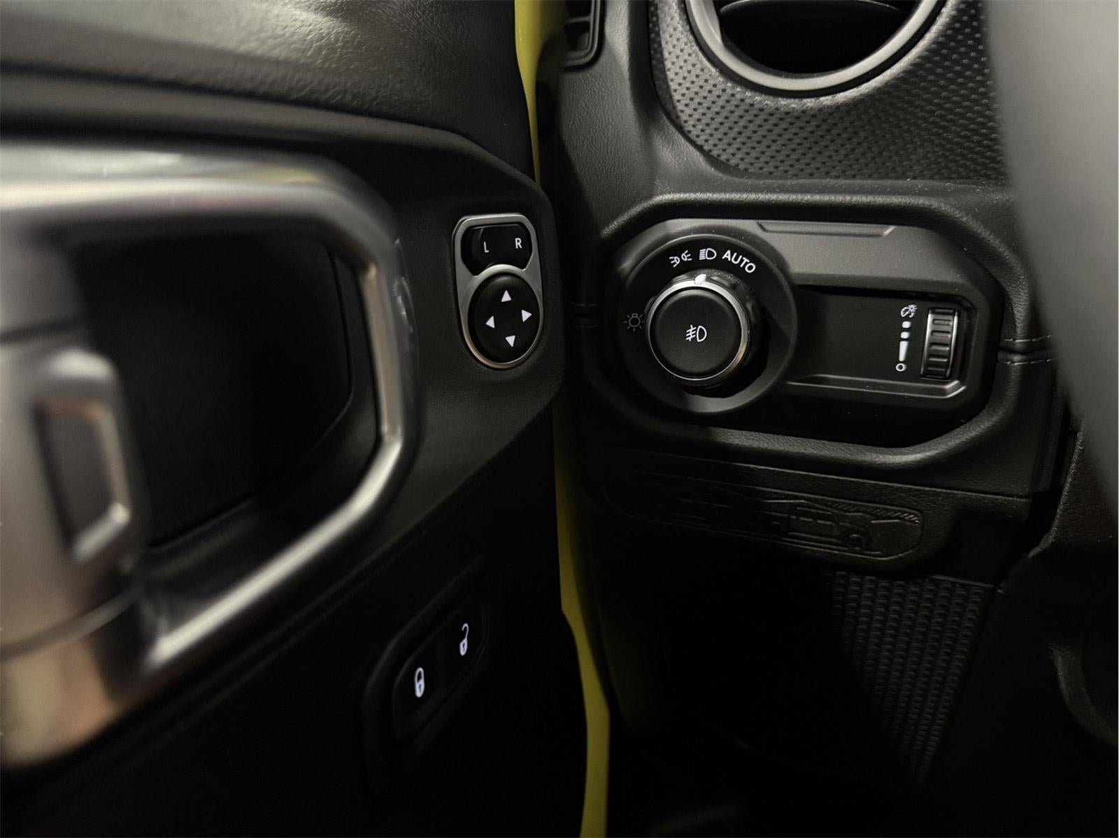 2024 Jeep Wrangler 4-Door Rubicon