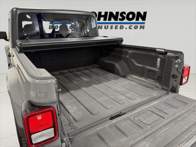 2023 Jeep Gladiator Overland 4x4