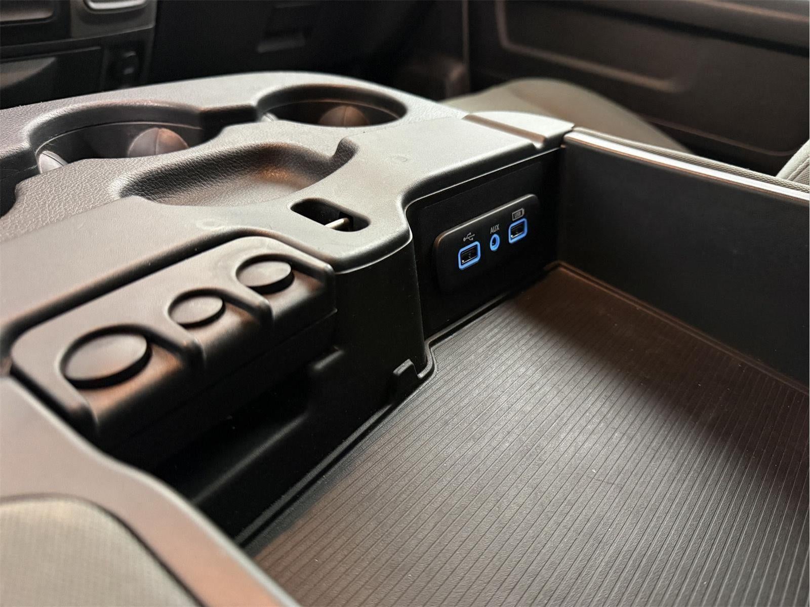 2019 RAM 1500 Classic Express Quad Cab 4x4 6'4' Box