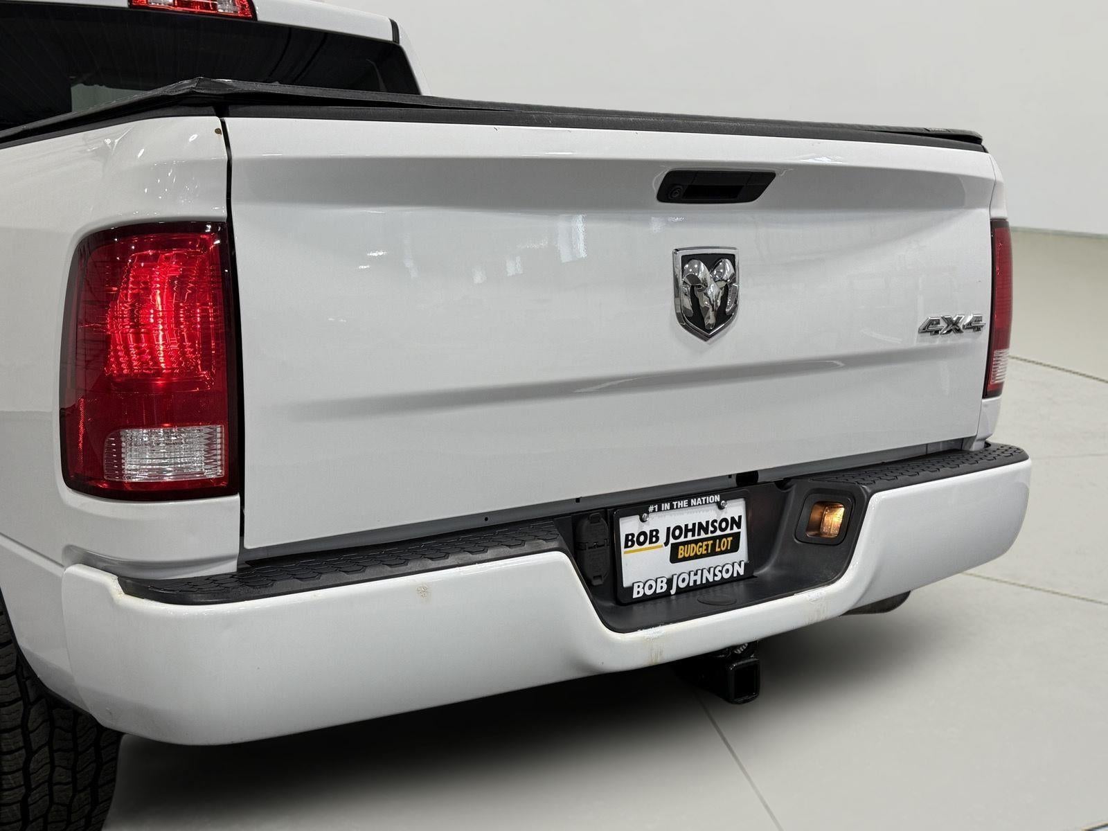 2019 RAM 1500 Classic Express Quad Cab 4x4 6'4' Box