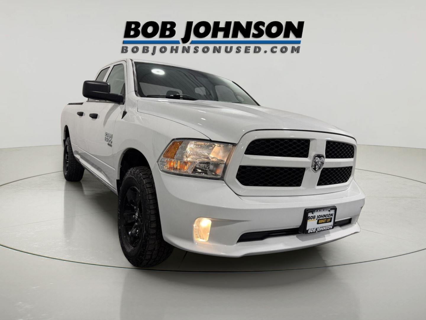 2019 RAM 1500 Classic Express Quad Cab 4x4 6'4' Box