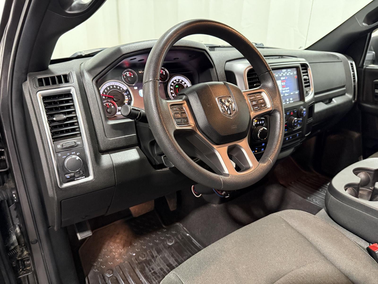 2021 RAM 1500 Classic Warlock Quad Cab 4x4 6'4' Box