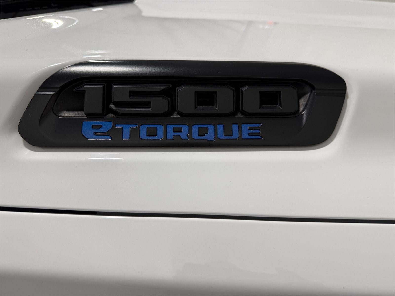 2023 RAM 1500 Big Horn Crew Cab 4x4 5'7' Box