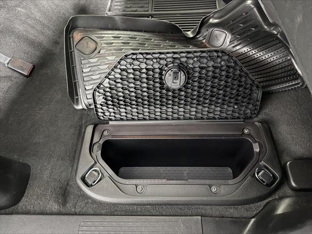 2023 RAM 1500 Tradesman Crew Cab 4x4 5'7' Box