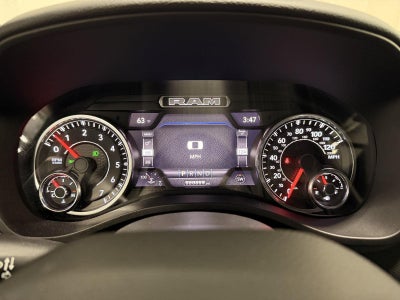 2022 RAM 1500 Big Horn Crew Cab 4x4 5'7' Box