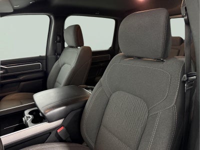 2020 RAM 1500 Big Horn Crew Cab 4x4 5'7' Box