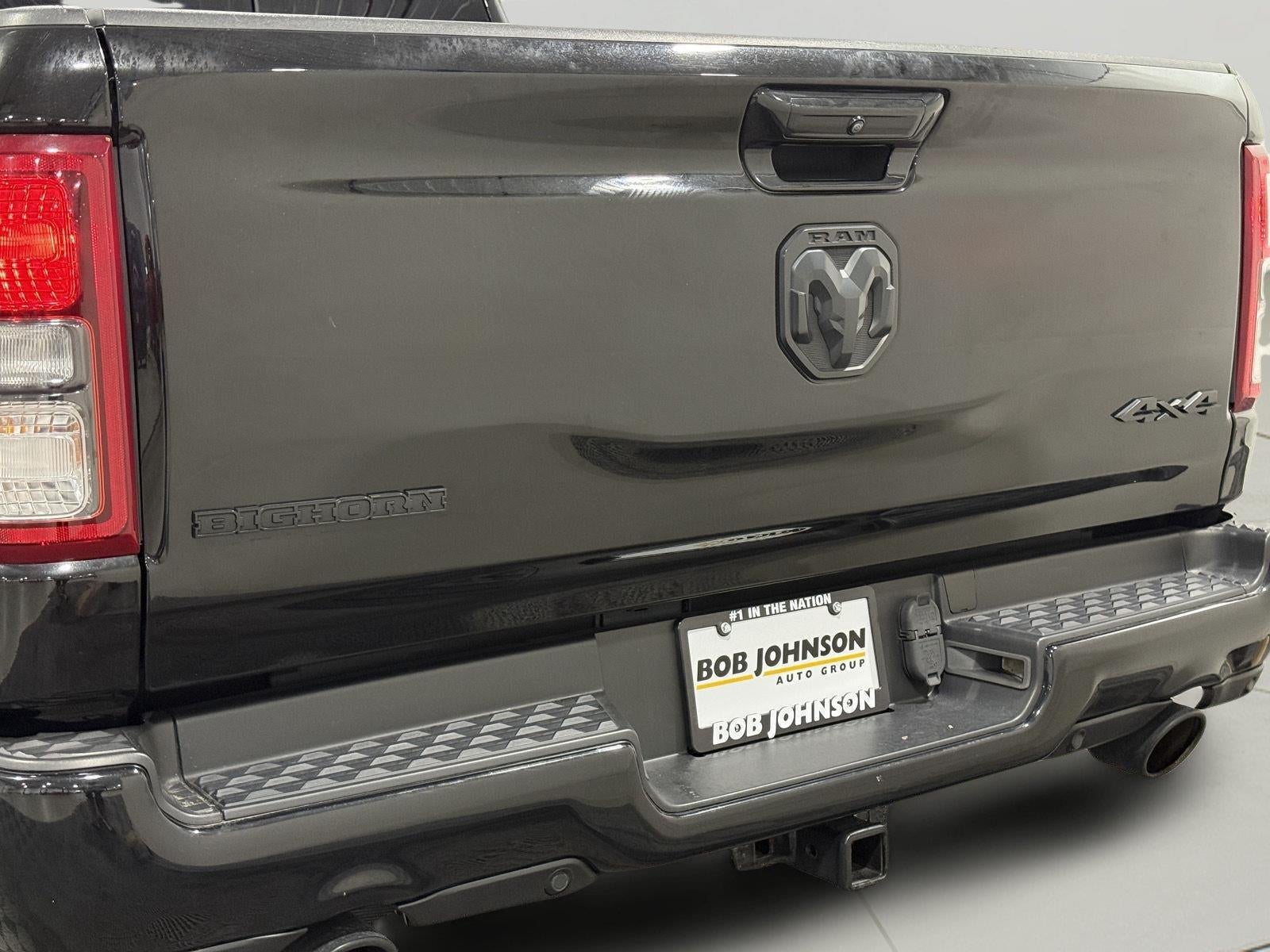 2020 RAM 1500 Big Horn Crew Cab 4x4 5'7' Box