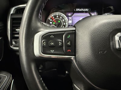 2022 RAM 1500 Laramie Crew Cab 4x4 6'4' Box