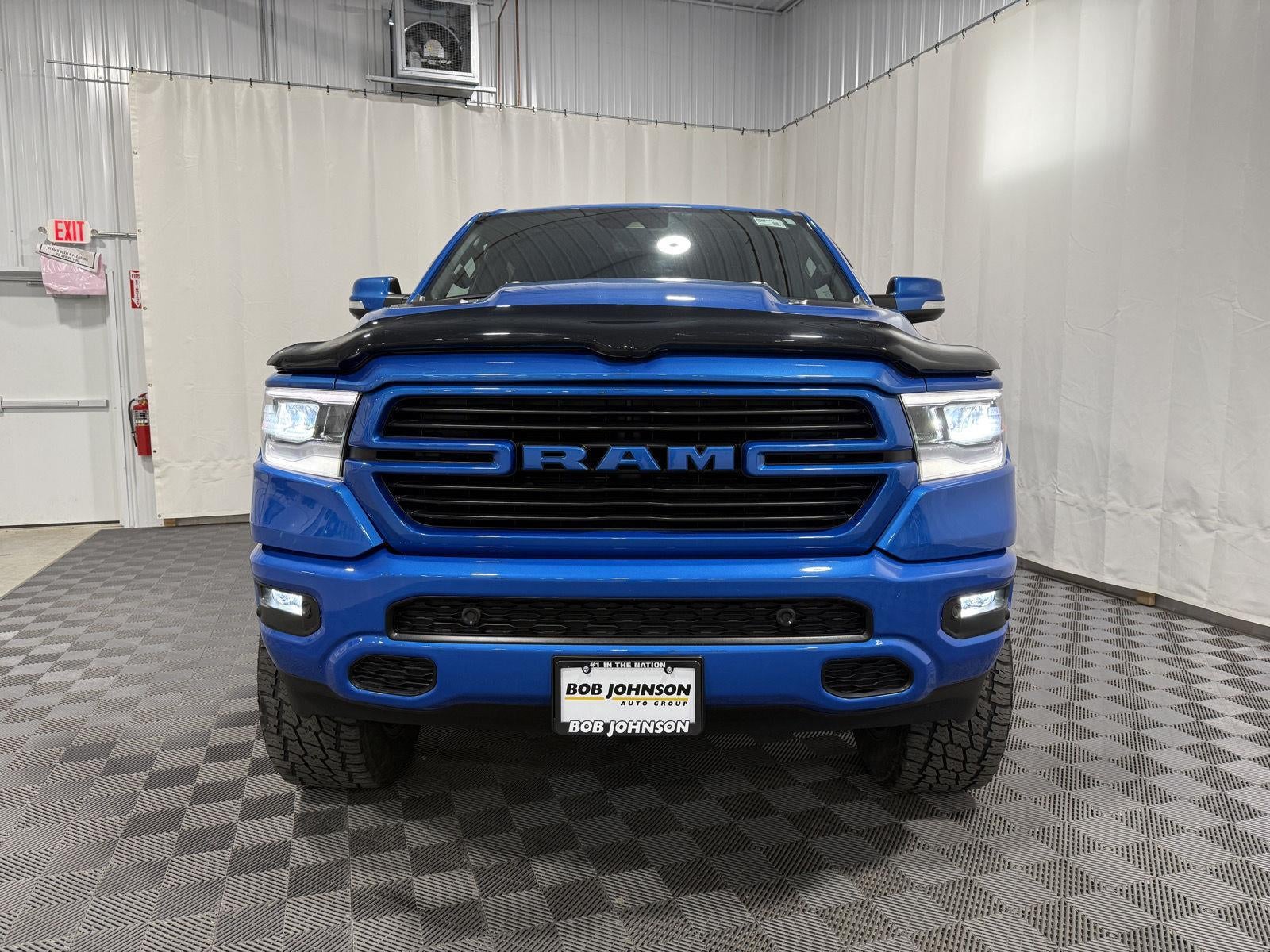 2022 RAM 1500 Laramie Crew Cab 4x4 6'4' Box