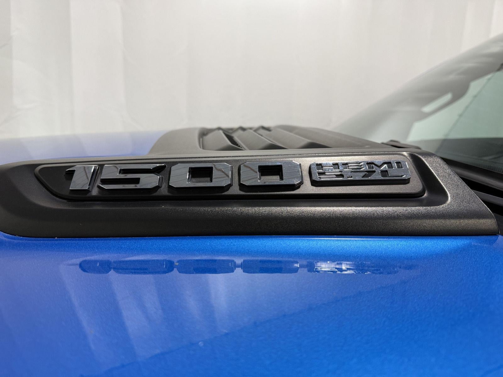 2022 RAM 1500 Laramie Crew Cab 4x4 6'4' Box