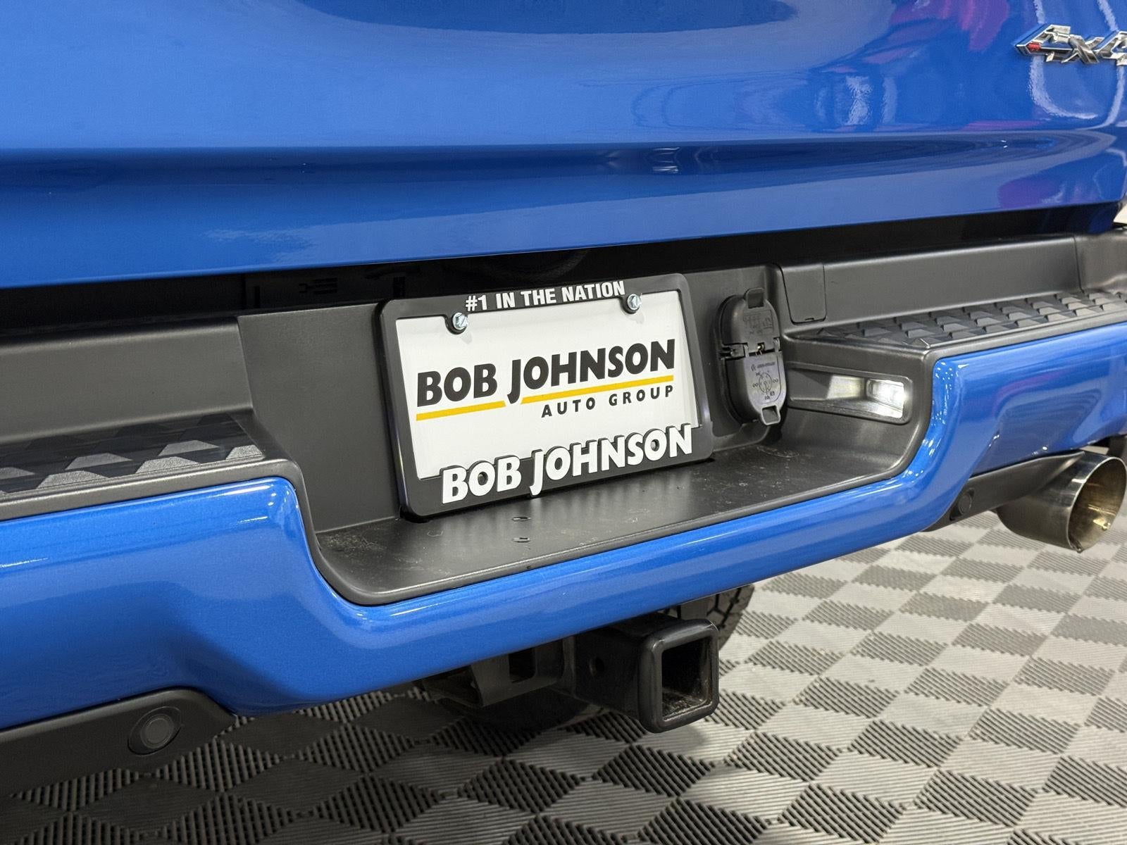 2022 RAM 1500 Laramie Crew Cab 4x4 6'4' Box