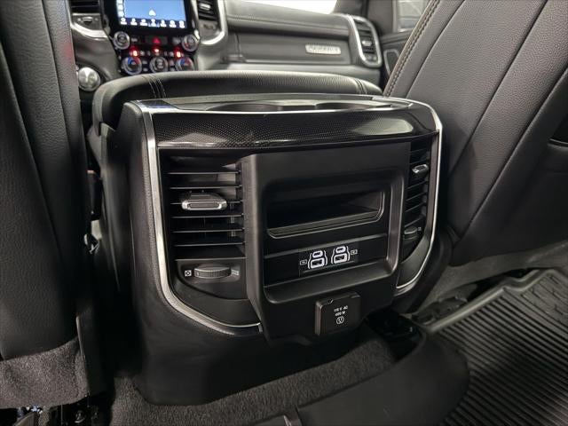 2022 RAM 1500 Laramie Crew Cab 4x4 6'4' Box