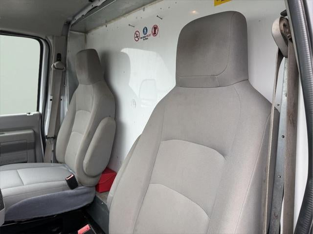 2019 Ford E-450 Cutaway E-450 DRW 158 WB