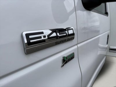 2019 Ford E-450 Cutaway E-450 DRW 158 WB