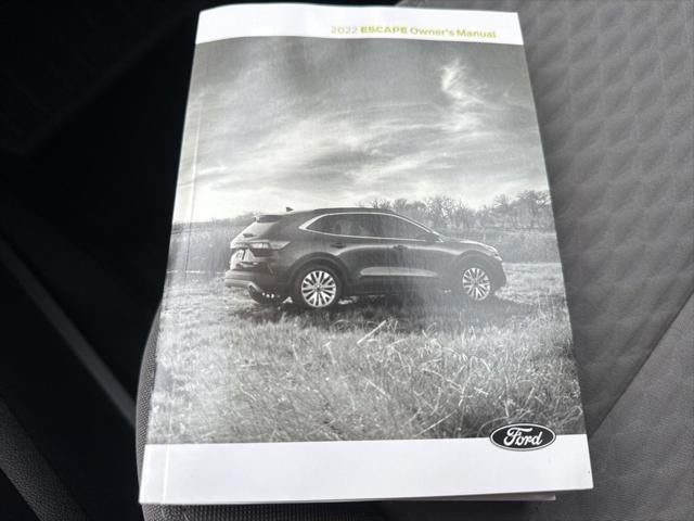 2022 Ford Escape SE