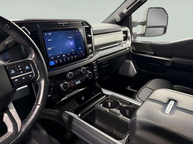 2025 Ford F-250 Platinum