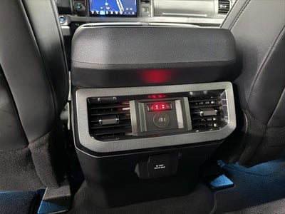 2025 Ford F-250 Platinum