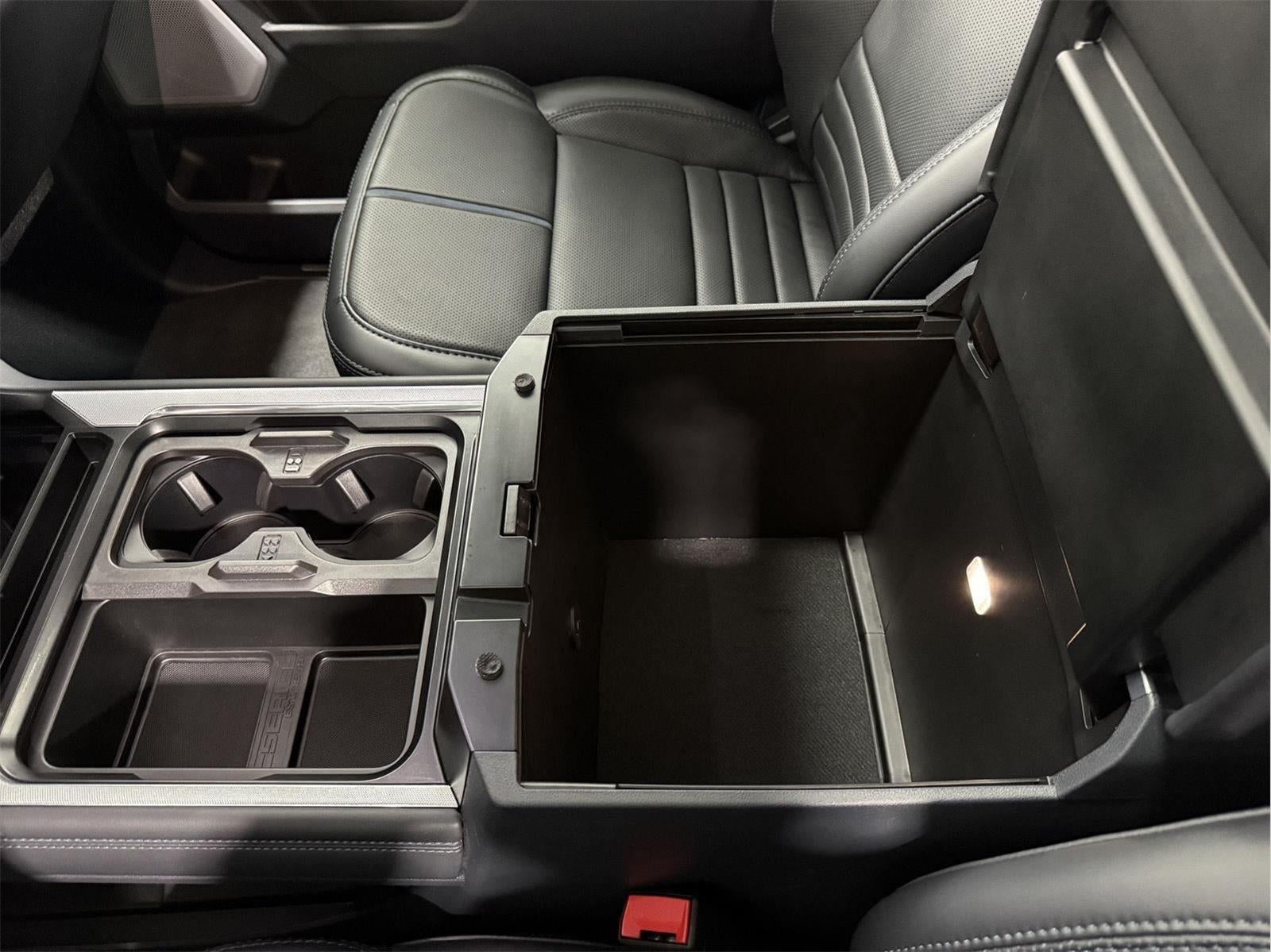 2025 Ford F-250 Platinum