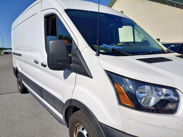 2023 Ford Furgoneta de carga Transit-250 T-250 130' Med Rf 9070 GVWR RWD