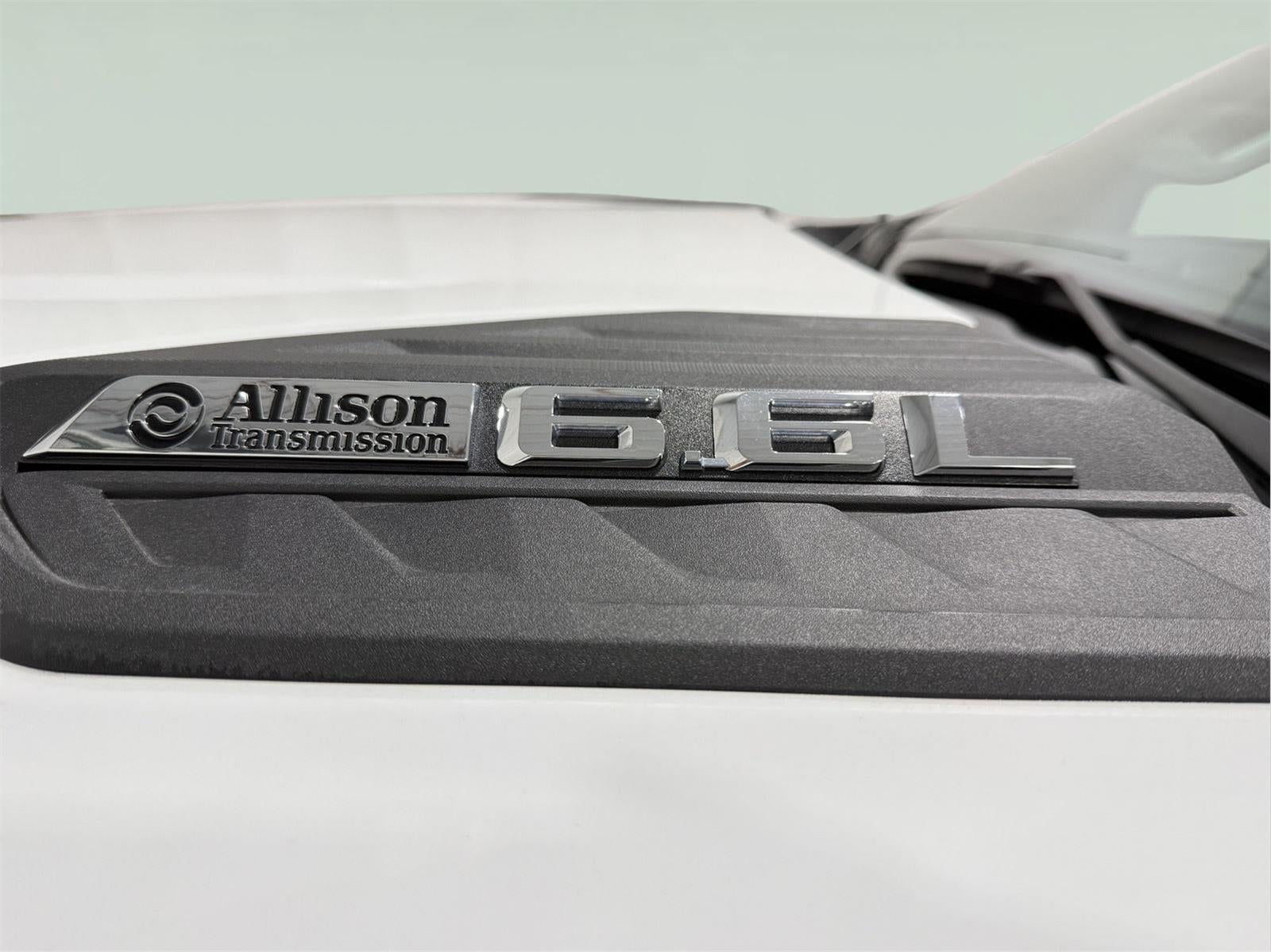 2025 Chevrolet Silverado 2500HD 4WD Crew Cab Long Bed Work Truck