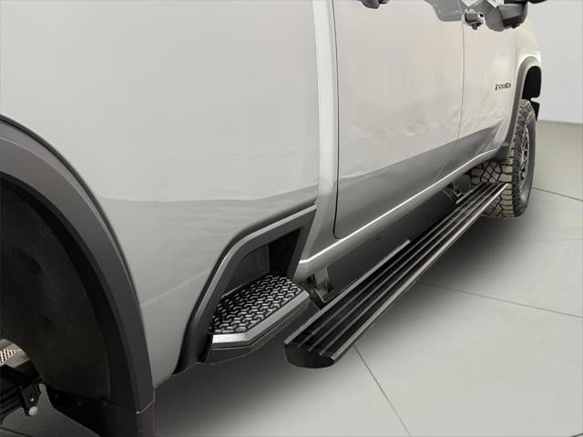 2024 Chevrolet Silverado 2500HD 4WD Crew Cab Standard Bed ZR2