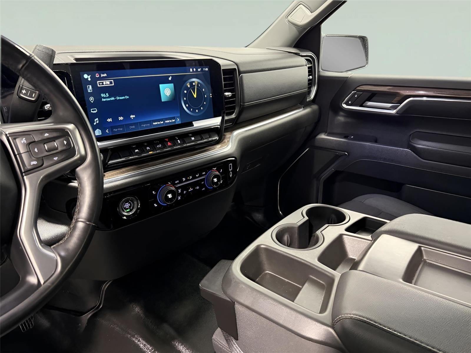 2023 Chevrolet Silverado 1500 4WD Double Cab Standard Bed LT with 2FT