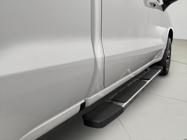 2023 Chevrolet Silverado 1500 4WD Double Cab Standard Bed LT with 2FT