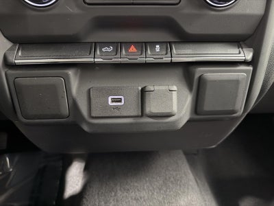 2020 Chevrolet Silverado 1500 4WD Double Cab Standard Bed Custom