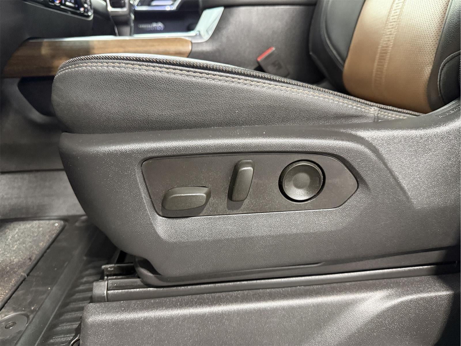 2023 Chevrolet Silverado 1500 4WD Crew Cab Standard Bed High Country