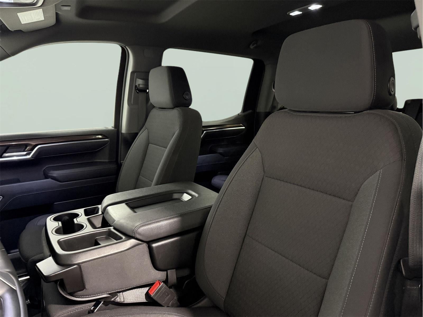 2025 Chevrolet Silverado 1500 4WD LT