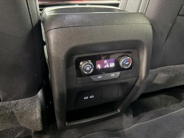 2025 Chevrolet Traverse AWD Z71